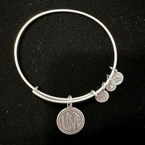 Alex and Ani - LOVE - Wire Bracelet - NWOT